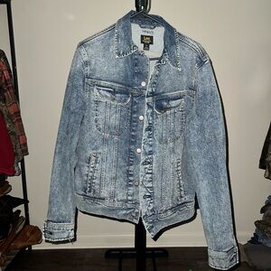 Lee Denim Jacket Size medium
